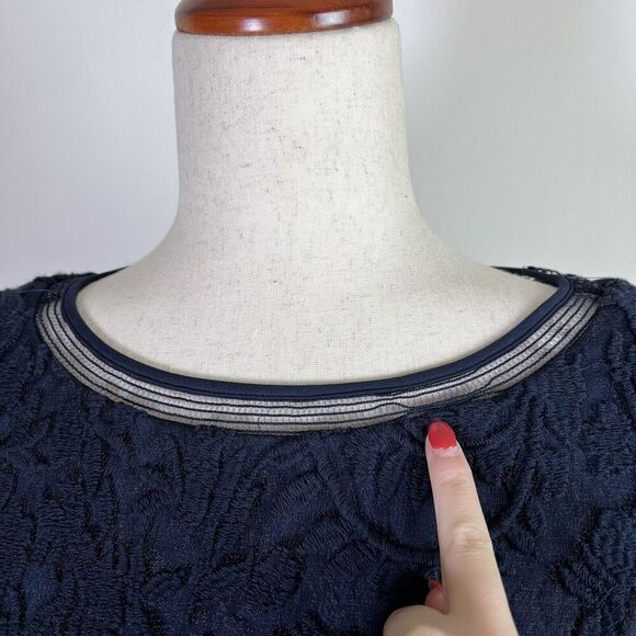 Adrianna Papell Fit and Flare Lace Dress Size 6P Blue Navy Cap Sleeve Formal - Picture 11 of 16